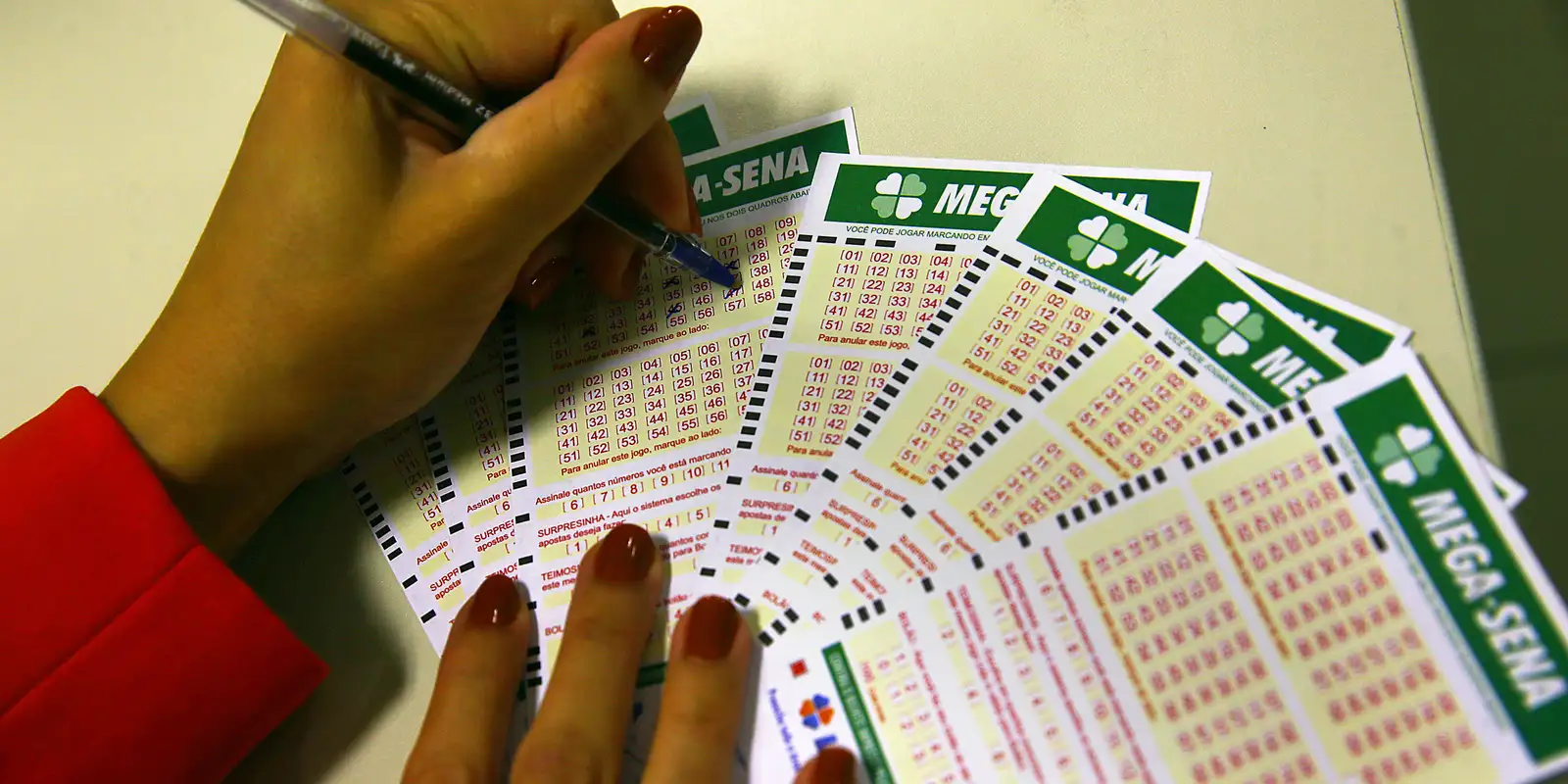 Mega-Sena acumula e prêmio chega a R$ 82 milhões