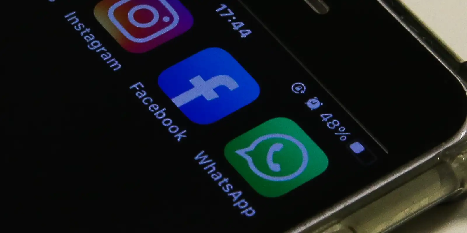 Facebook, Instagram e WhatsApp têm problemas de acesso nesta segunda