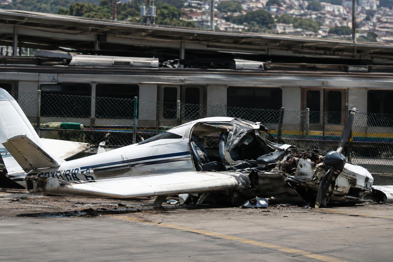 Piloto que morreu após queda de avião em pátio do metrô de BH é identificado