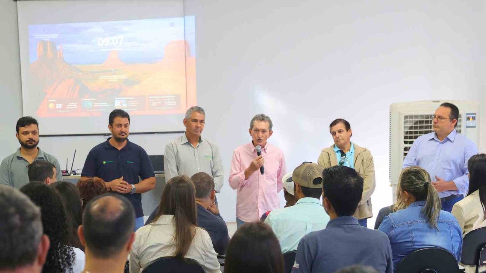 Uberlândia recebe Dia de Campo sobre Vitinicultura com foco em produção de uvas e vinhos finos