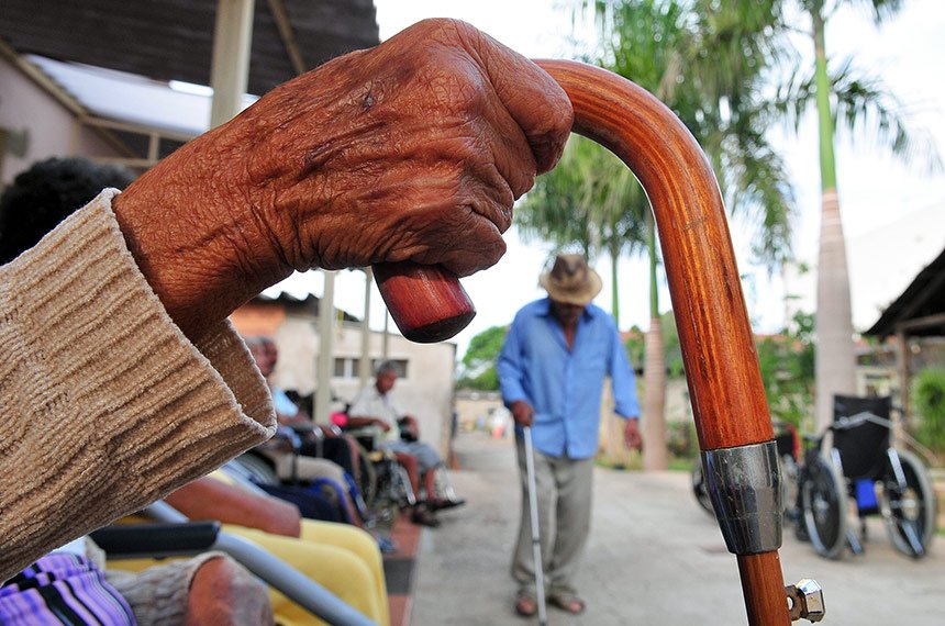 Congresso deve analisar crédito de R$ 185,5 bilhões para benefícios sociais