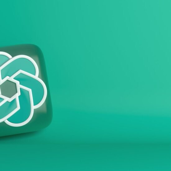 OpenAI desativa temporariamente o ChatGPT devido a bug que expôs informações pessoais dos usuários