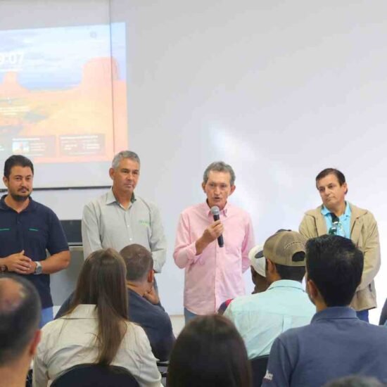 Uberlândia recebe Dia de Campo sobre Vitinicultura com foco em produção de uvas e vinhos finos