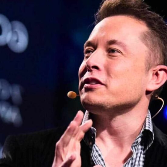 “Seca elétrica”: Elon Musk prevê colapso global por falta de energia causada pela IA
