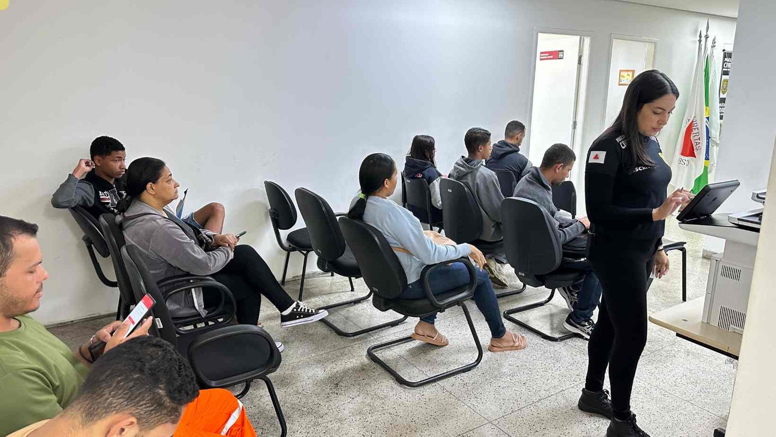 Polícia Civil devolve mais de 900 celulares em nova etapa de operação em Belo Horizonte
