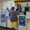 Aposentados já podem consultar respostas de entidades sobre descontos no INSS nos Correios