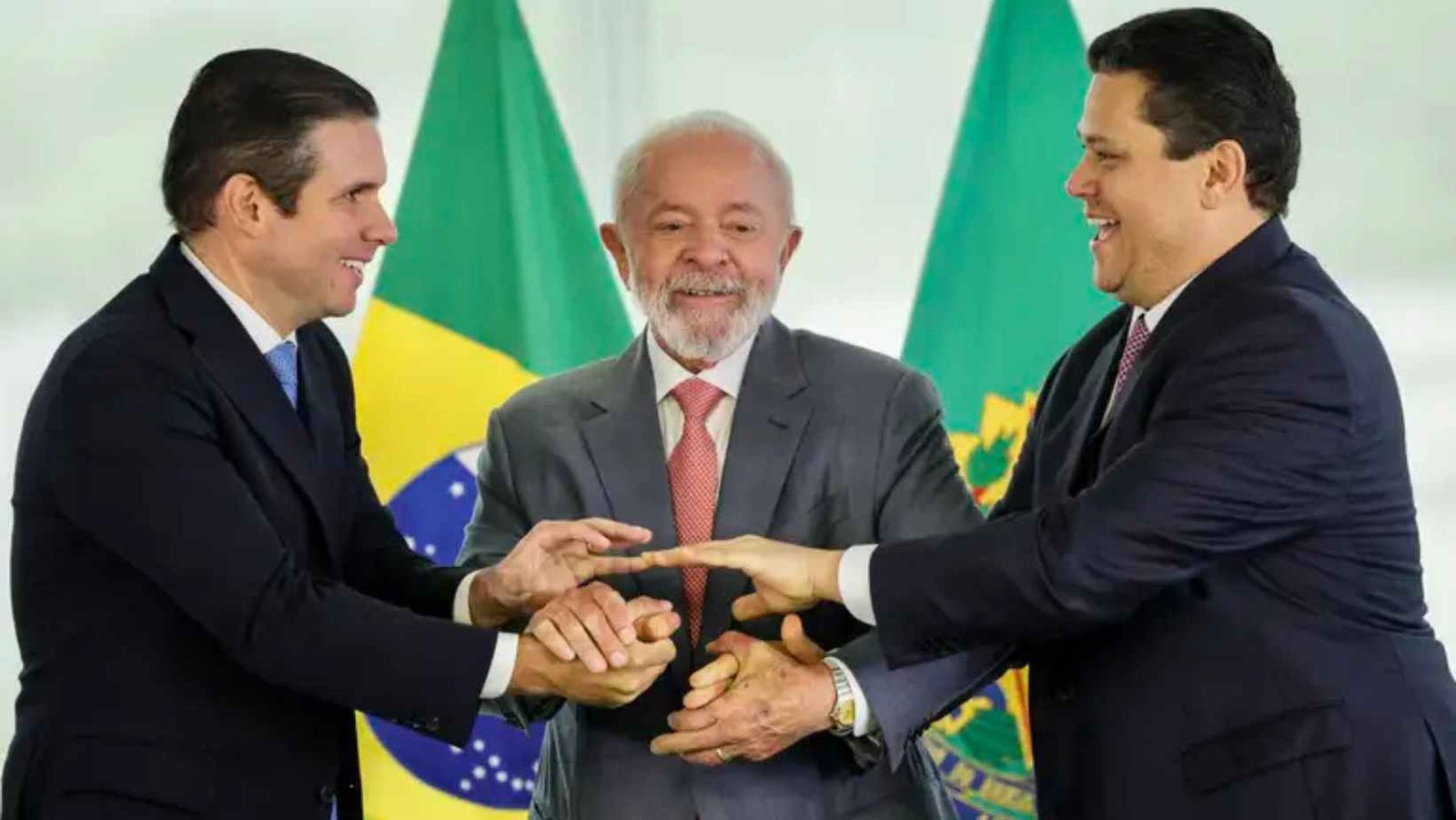 PT vê movimento no Congresso como ameaça à reeleição de Lula e prepara ofensiva política