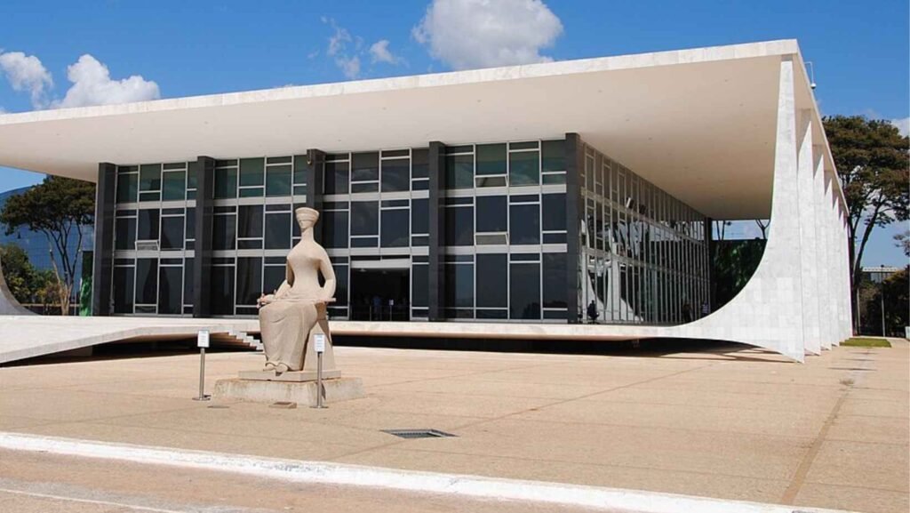 STF forma maioria para responsabilizar redes sociais por conteúdos publicados por usuários