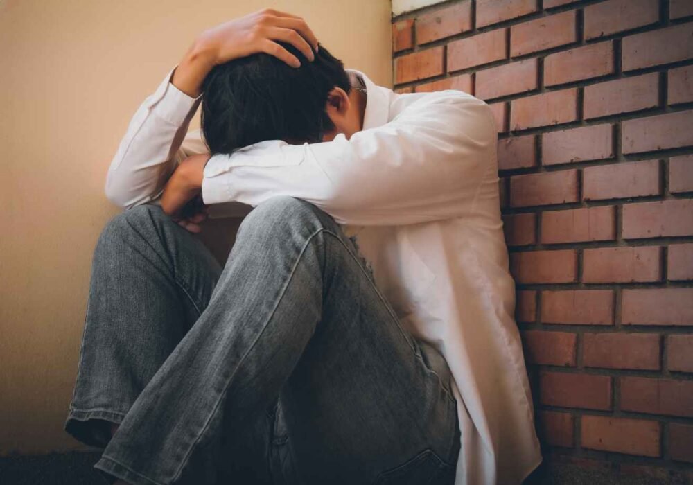 Estudo aponta que depressão dobra risco de doenças crônicas